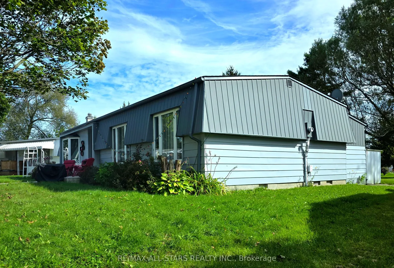 17 Pineridge Court — photo 2
