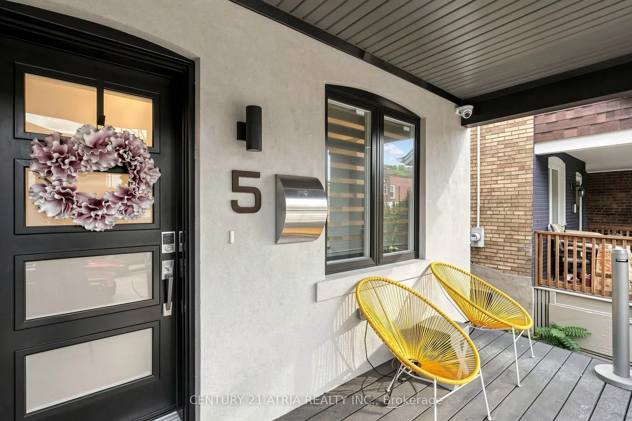 5 Bertmount Avenue — photo 3
