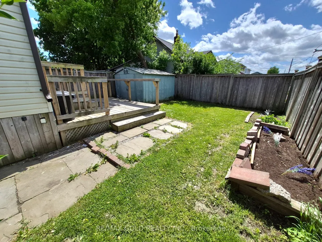 784 Douglas Street — photo 41