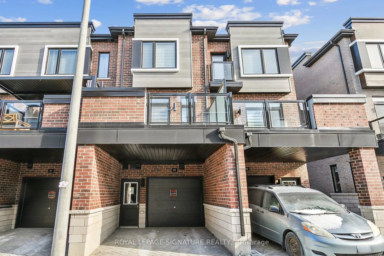 65 Akil Thomas Gardens — photo 40