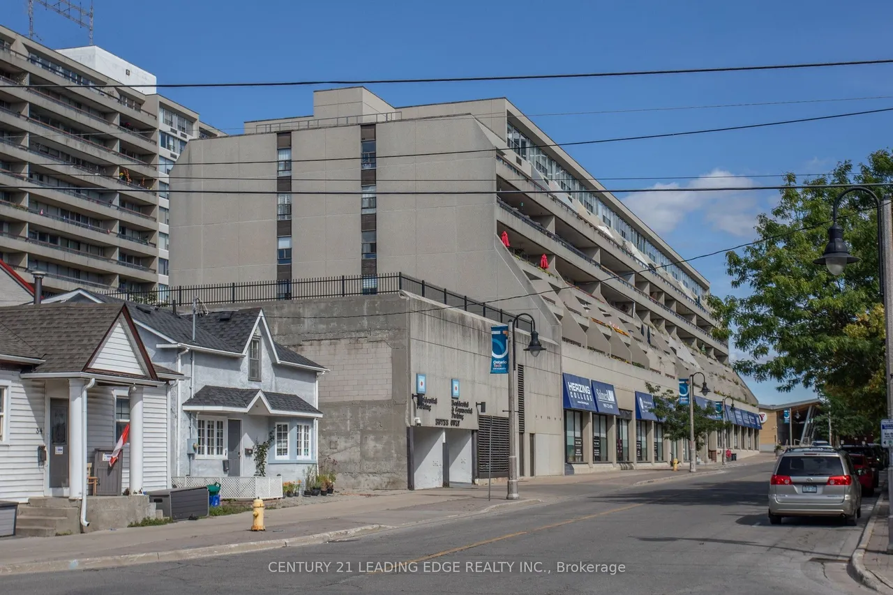 50 RICHMOND Street E, Unit 429 — photo 49