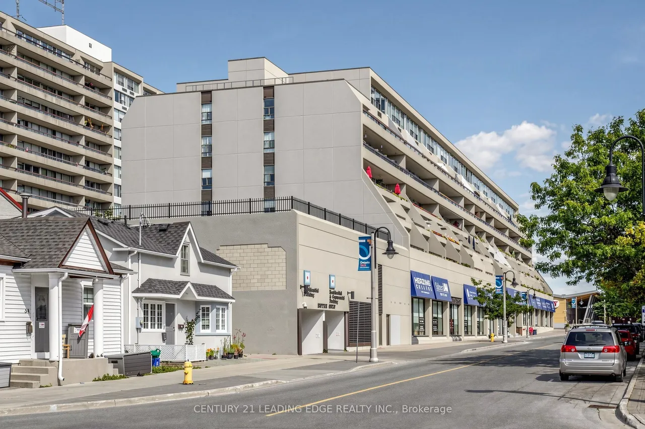 50 RICHMOND Street E, Unit 429 — photo 2
