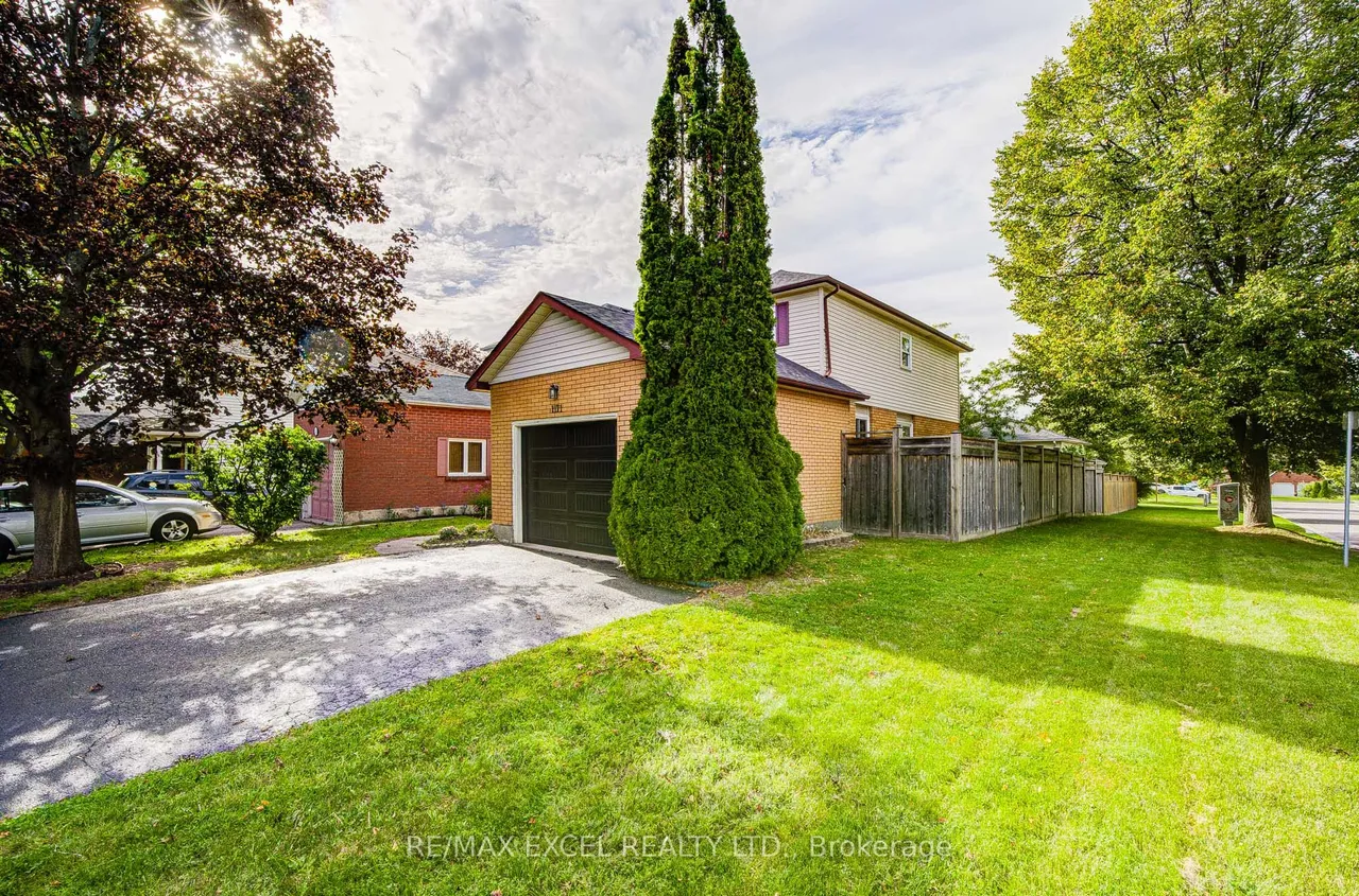 1171 Attersley Drive — photo 3