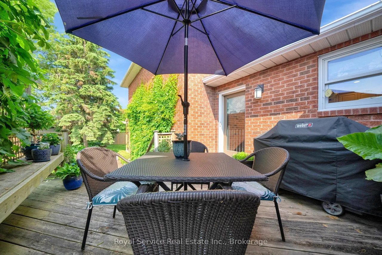 88 Simpson Avenue — photo 49
