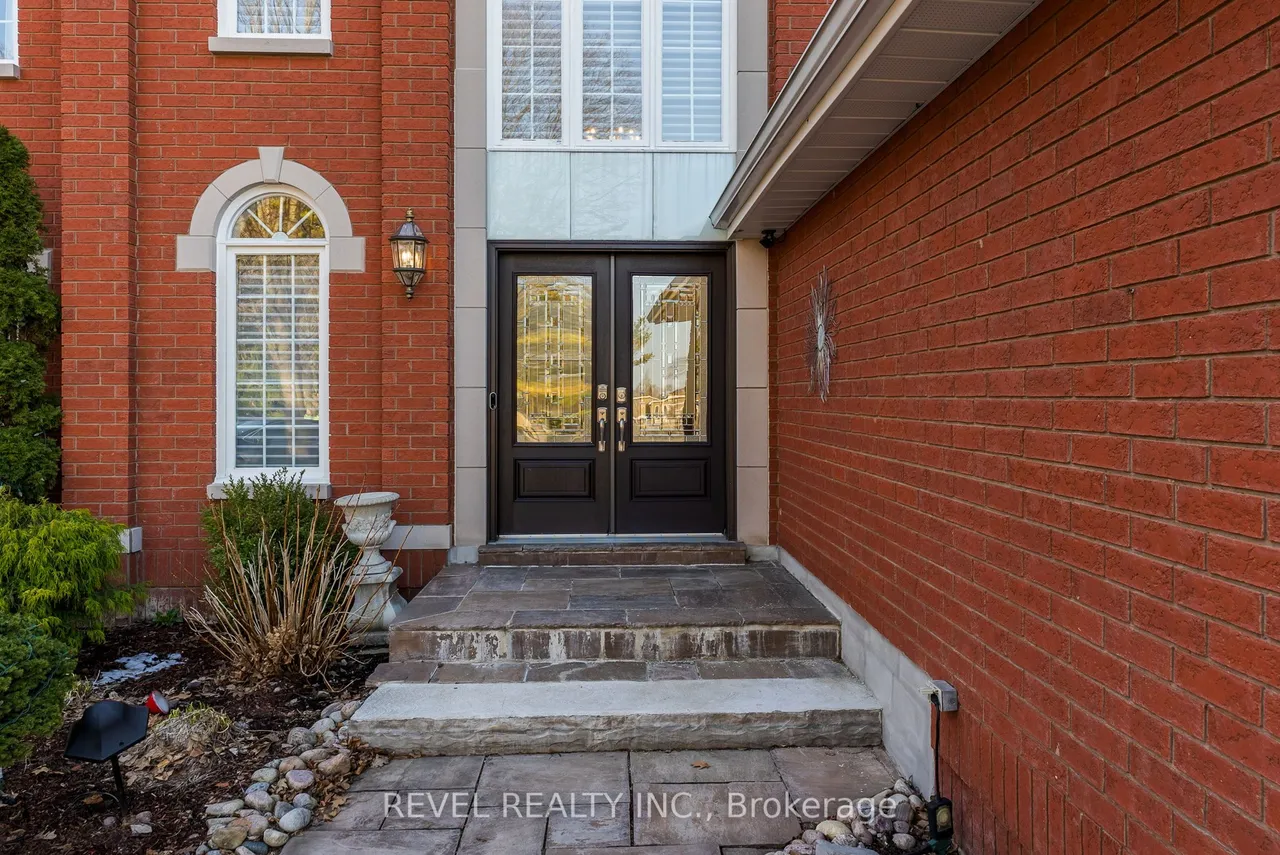 1486 Ashwood Gate — photo 3