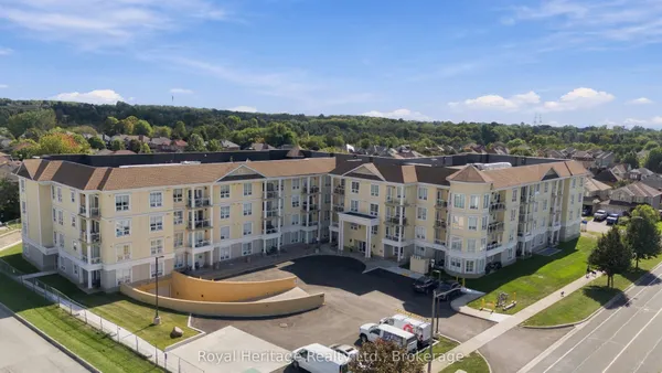 21 Brookhouse Drive, Unit 106
