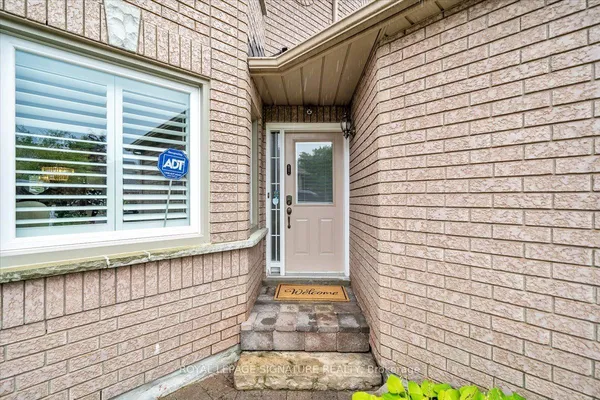 3 Griffen Place — photo 2