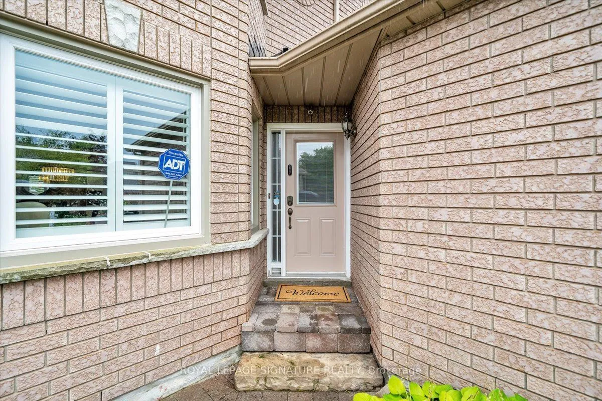 3 Griffen Place — photo 2