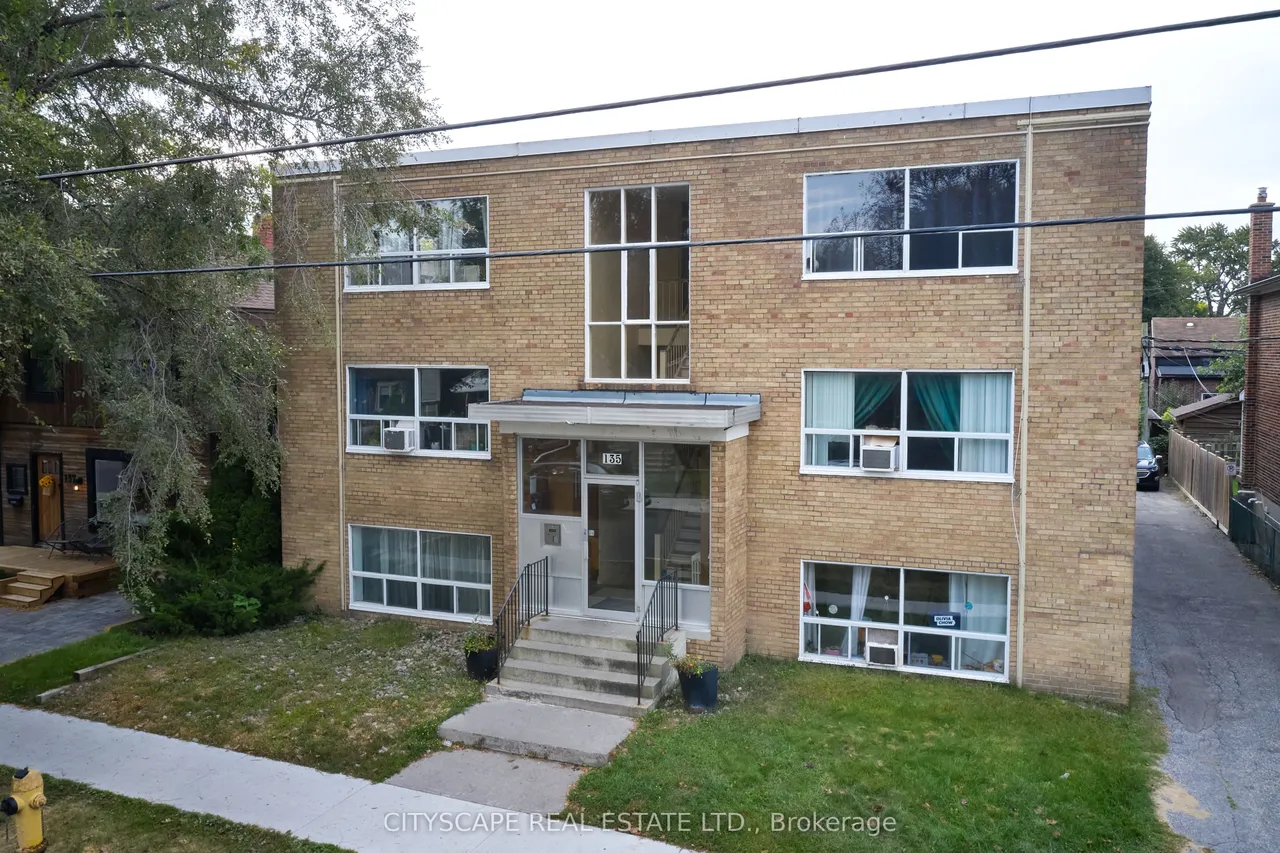 135 Sammon Avenue — photo 2