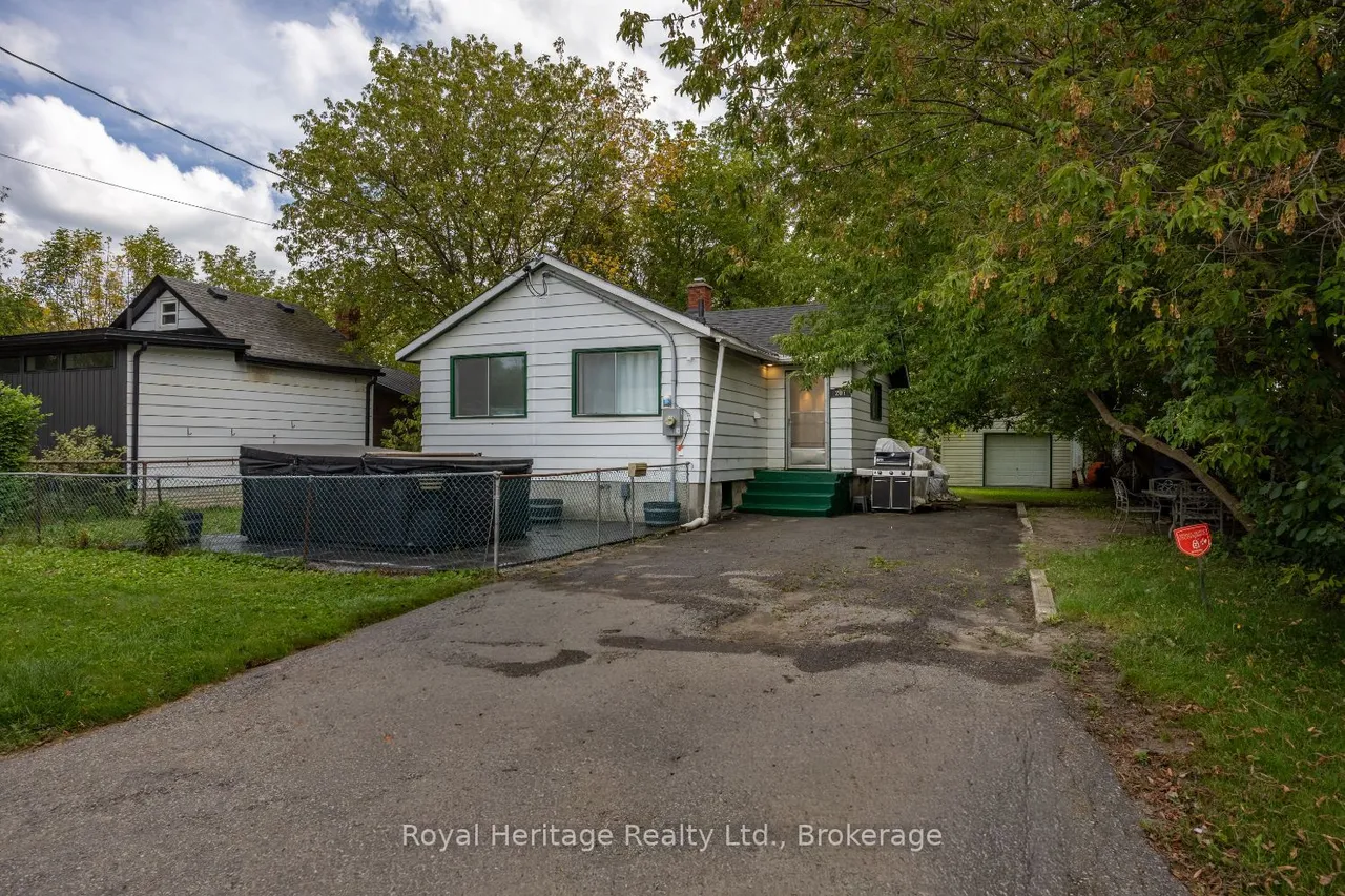 207 Valencia Road — photo 2