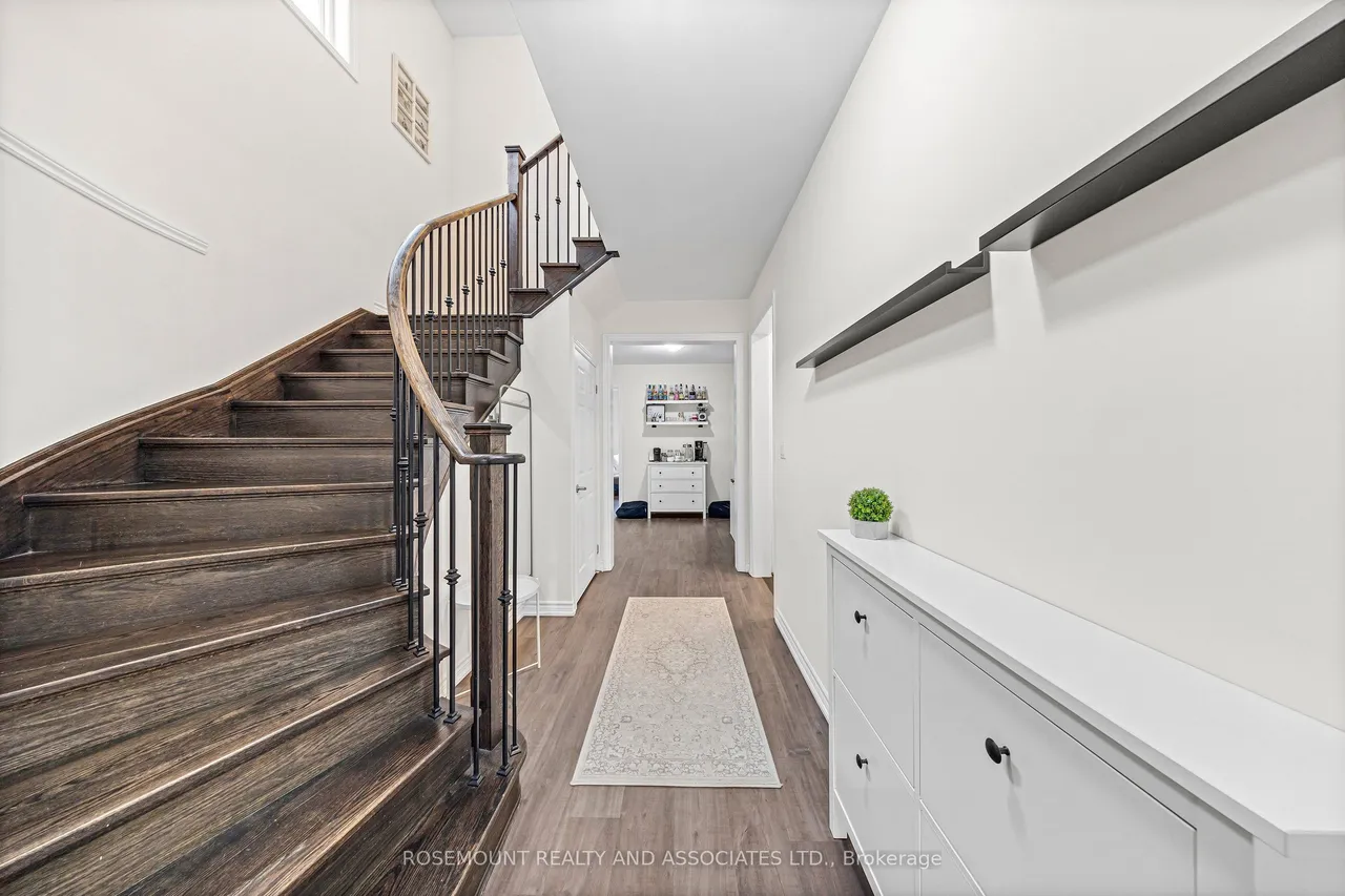 11 Albert Christie Street — photo 3