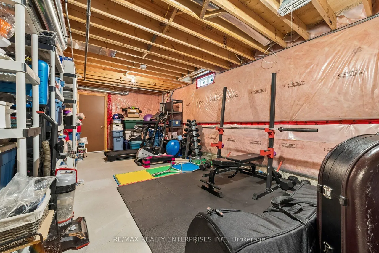 1621 Northfield Avenue — photo 43