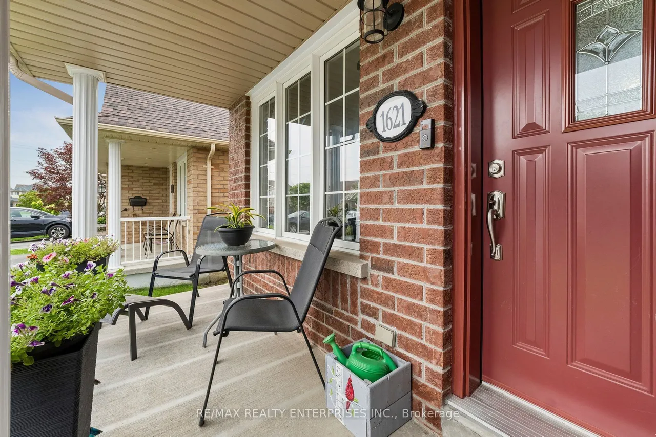 1621 Northfield Avenue — photo 3