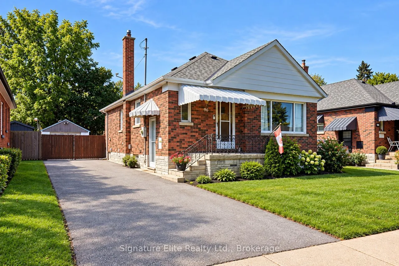 96 Oakes Avenue