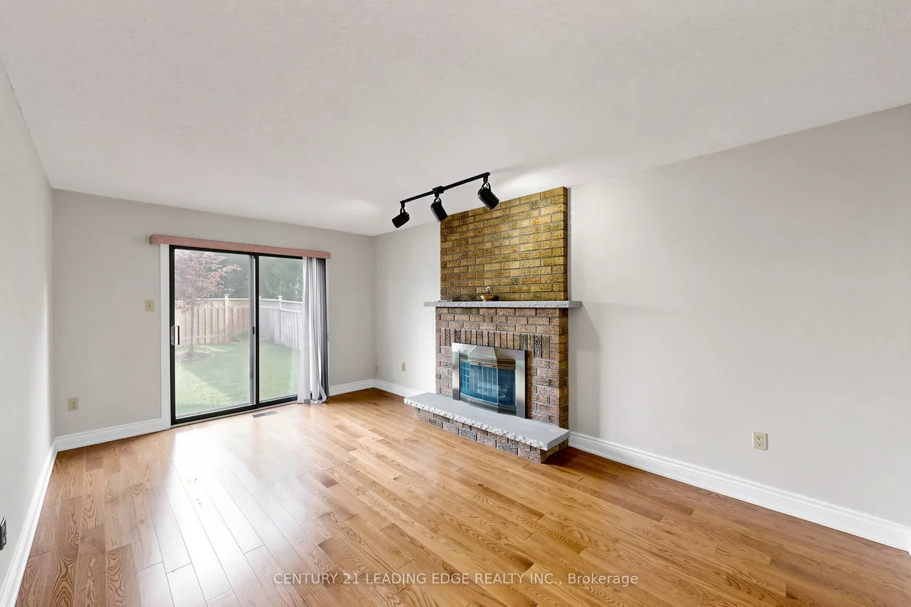 92 Erickson Drive — photo 3
