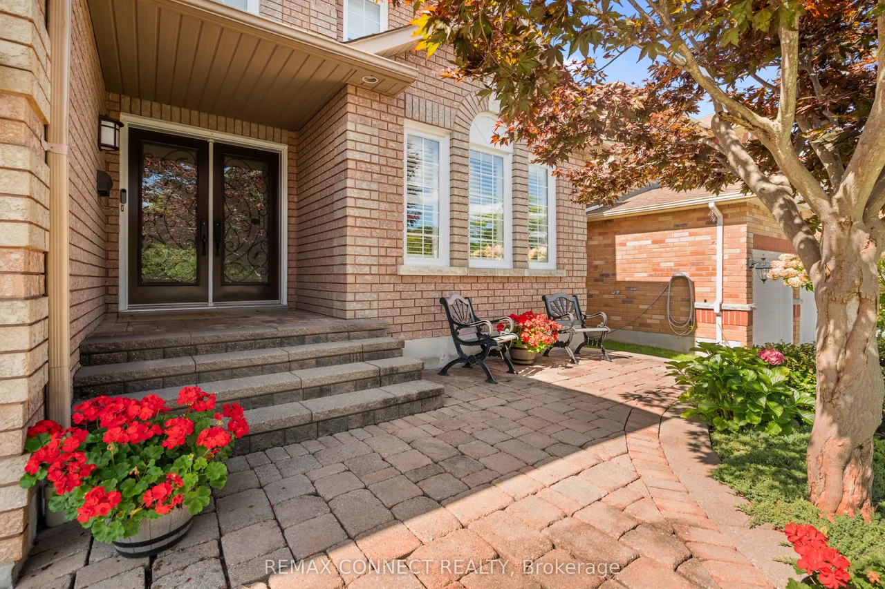 11 Mcneilage Court — photo 2