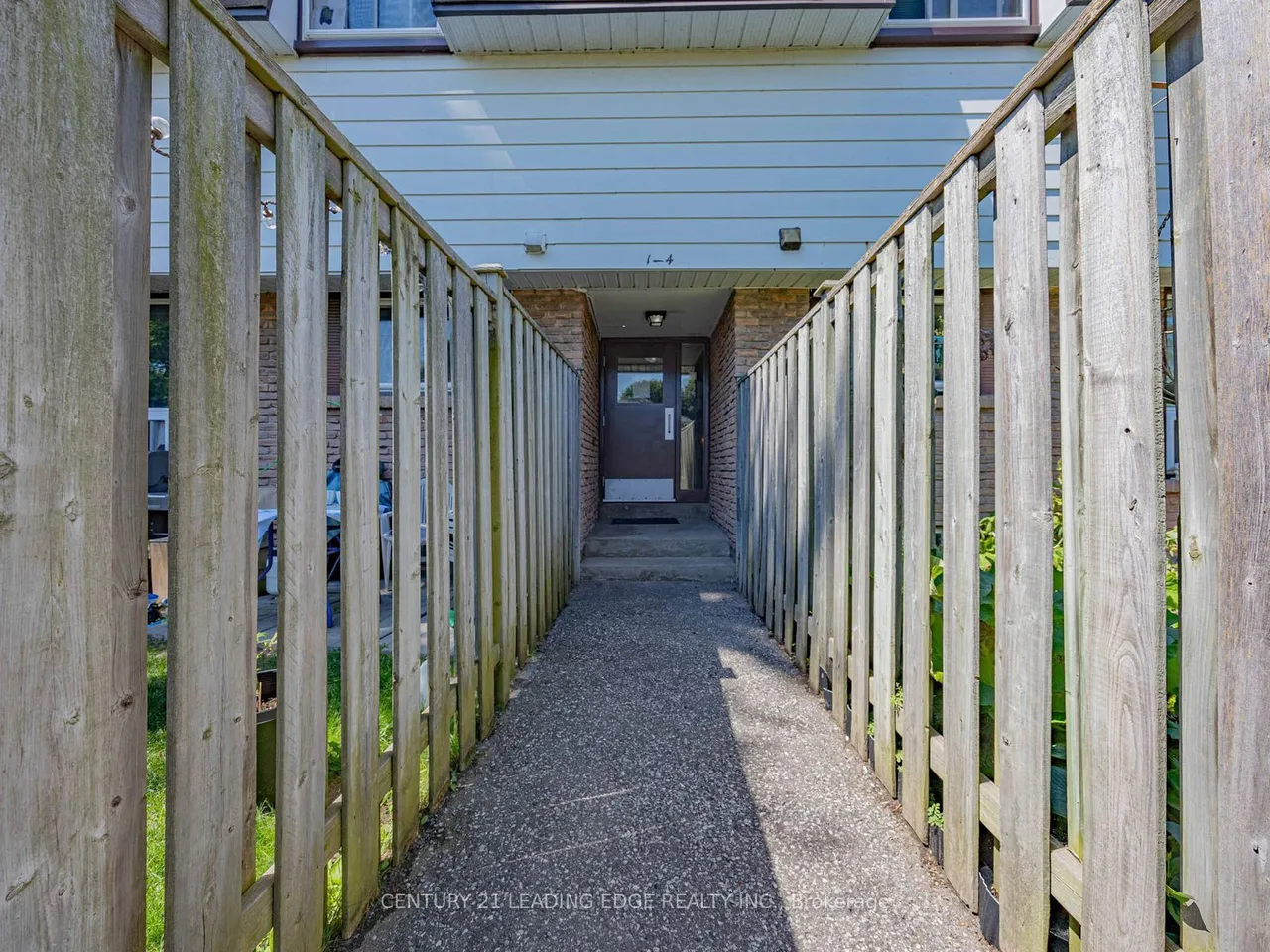 1300 Oxford Street, Unit 3 — photo 3