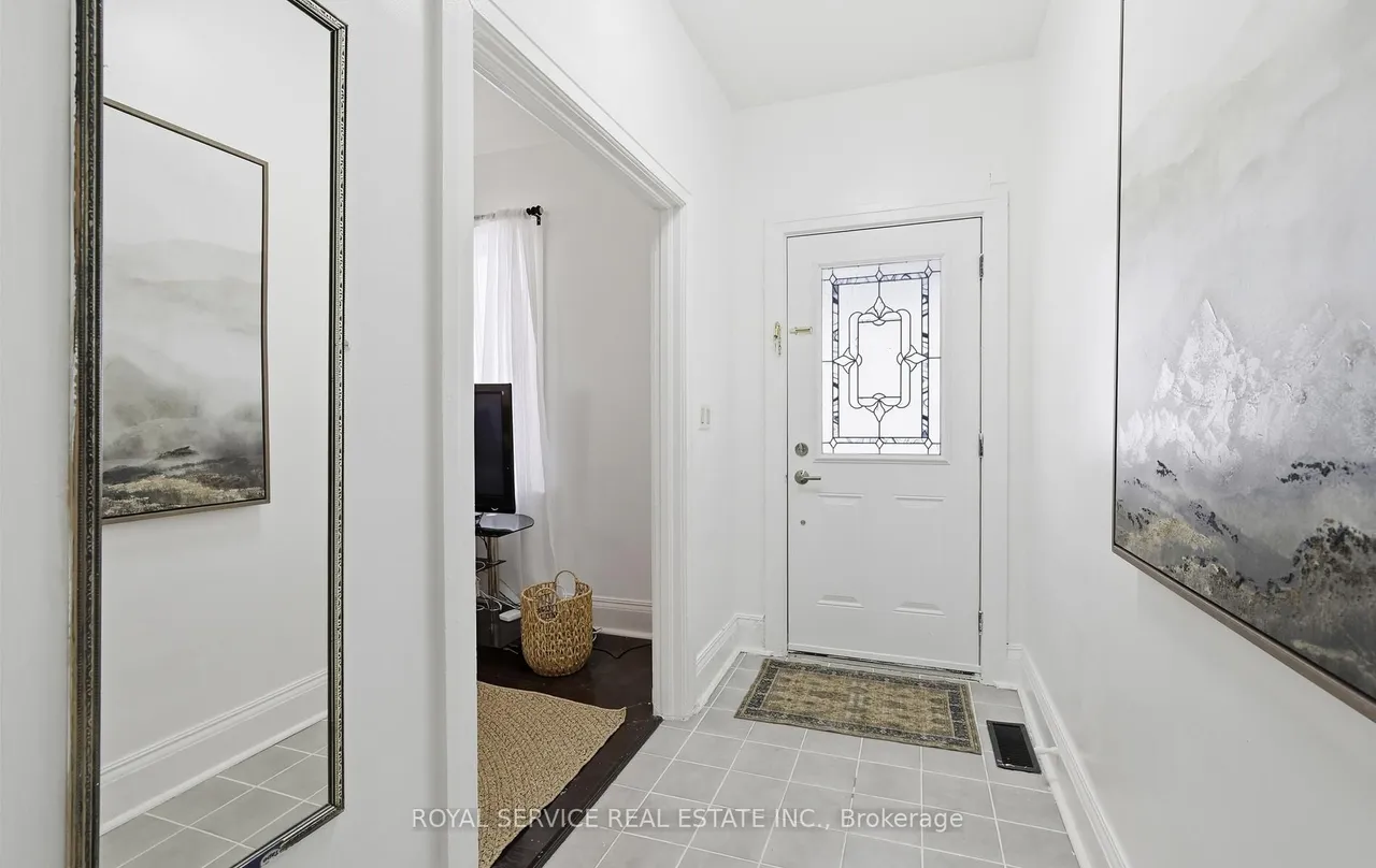 14 Liberty Place — photo 3