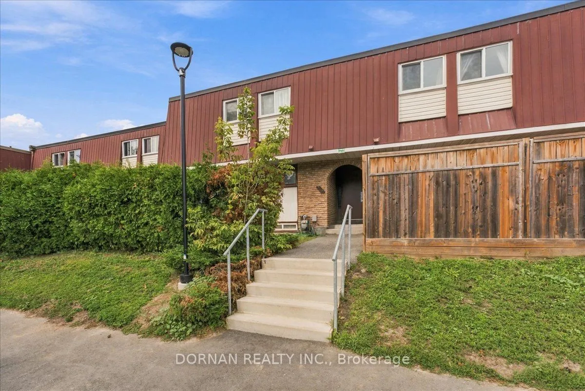 1333 Mary Street N, Unit 39