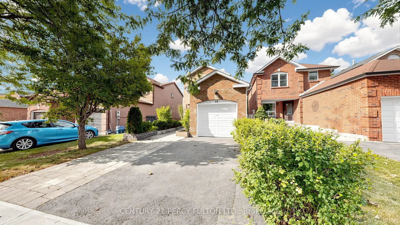 18 Tipton Crescent — photo 3