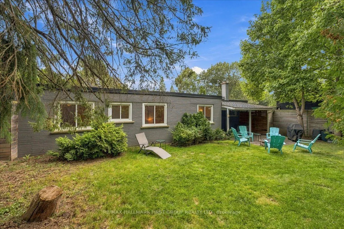 214 Winona Avenue — photo 28
