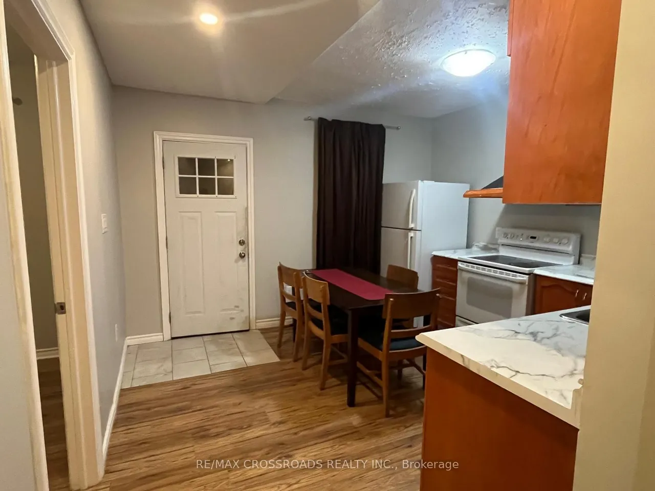 220 Mcnaughton Avenue — photo 2
