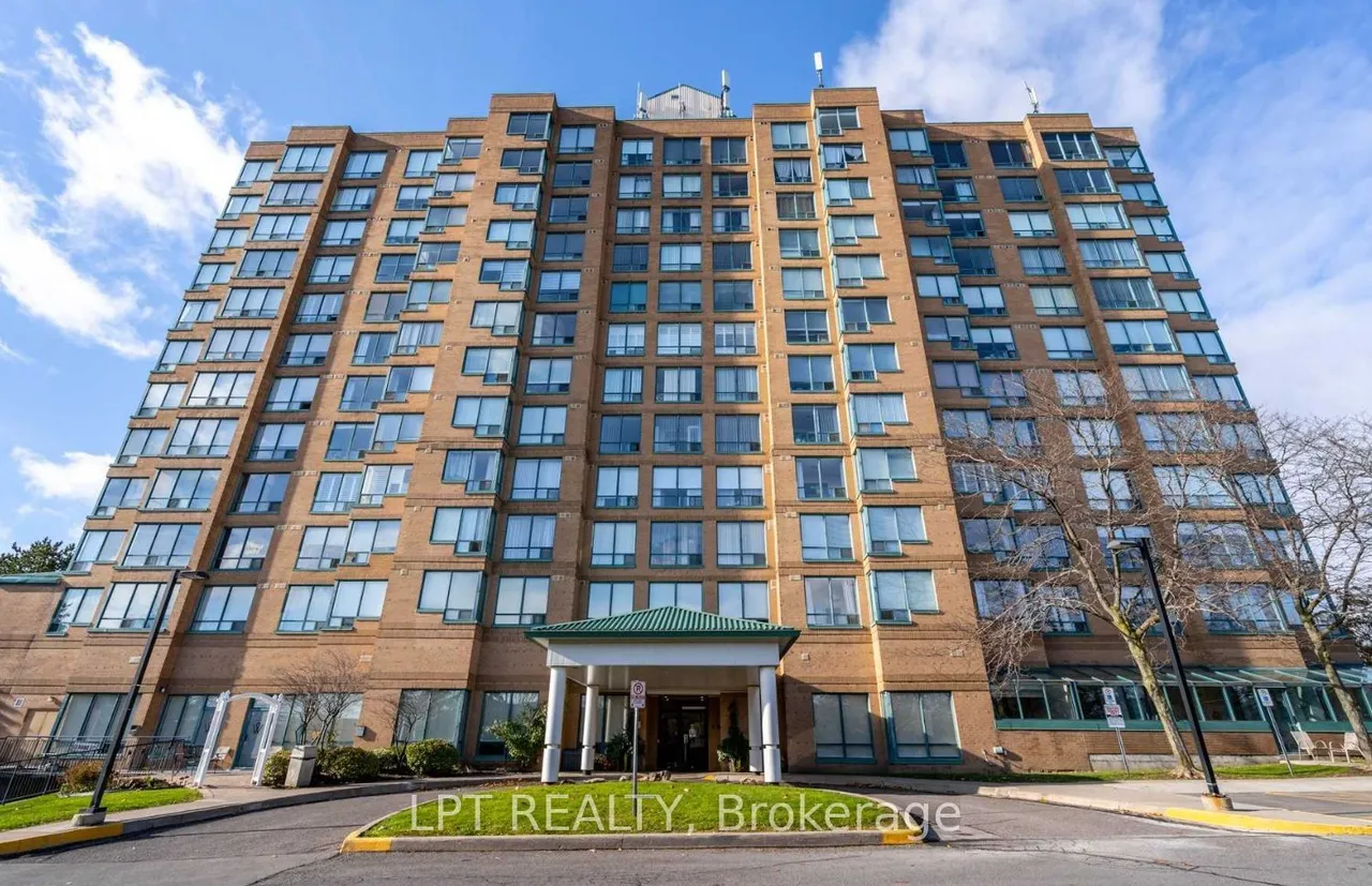 711 Rossland Road E, Unit 505