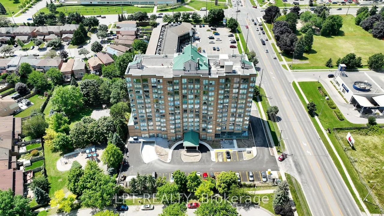 711 Rossland Road E, Unit 505 — photo 3