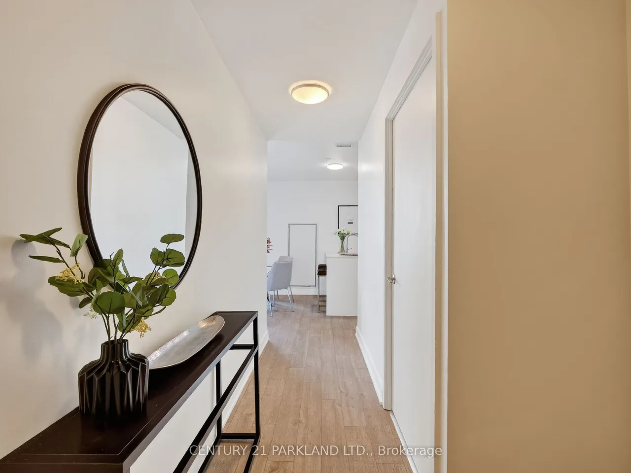 15 Baseball Place N, Unit 923 — photo 3