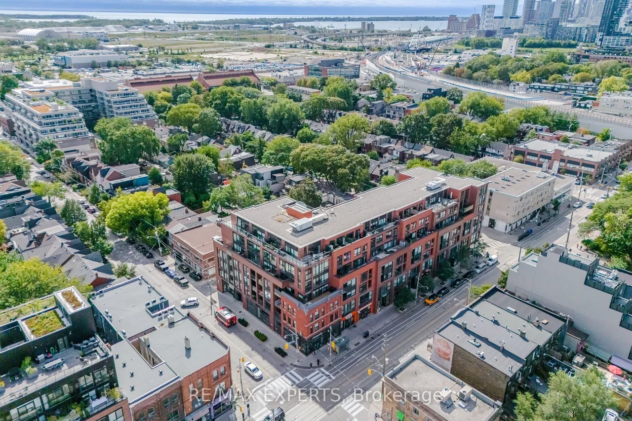 246 Logan Avenue E, Unit 225 — photo 2