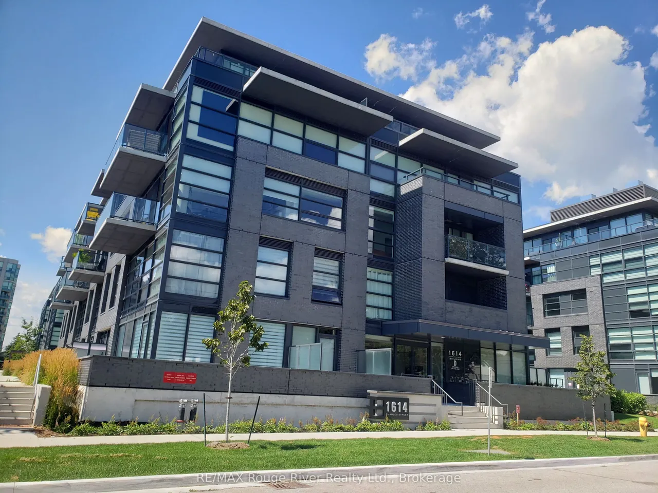 1614 Charles Street, Unit 439