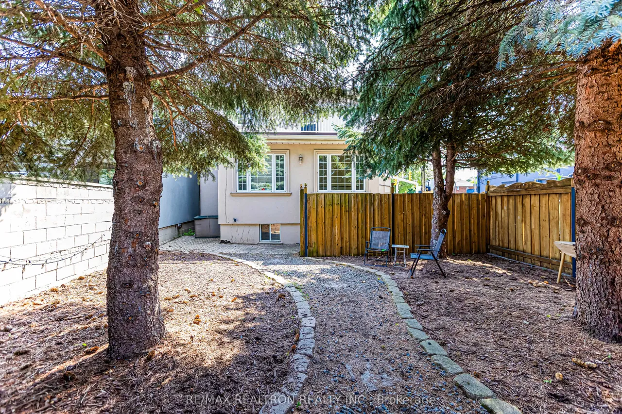 454 Donlands Avenue — photo 48