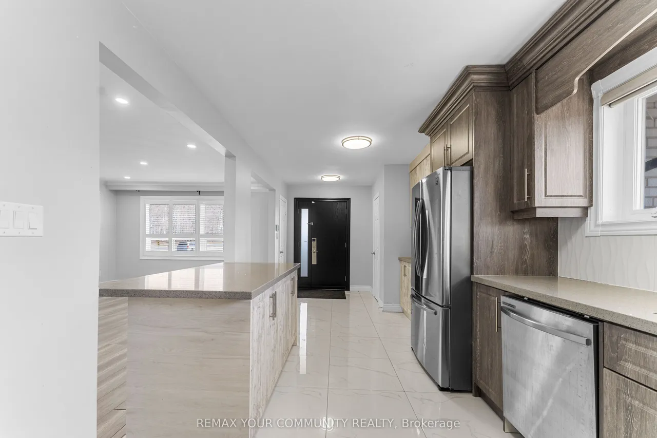 54 Saratoga Drive — photo 3