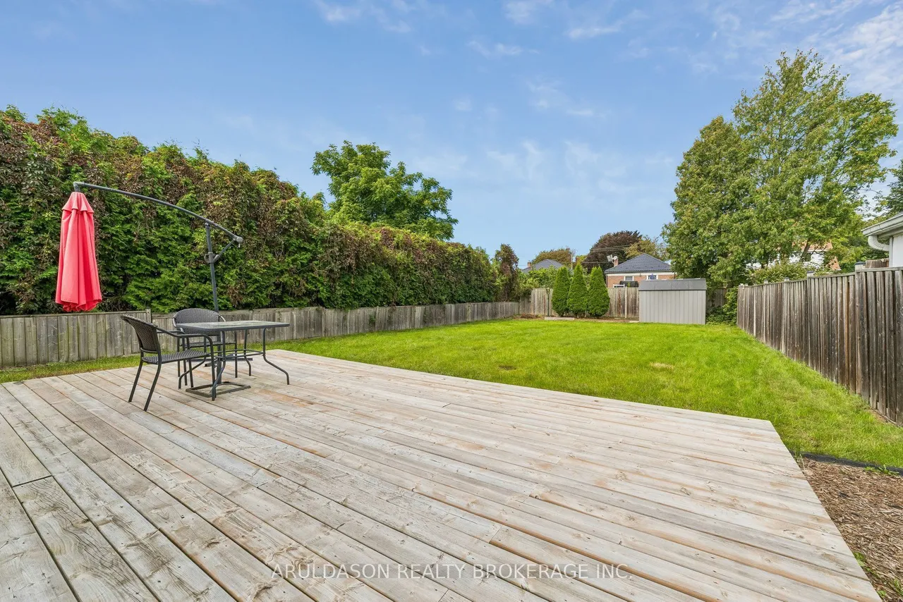 442 Colborne Street E — photo 13