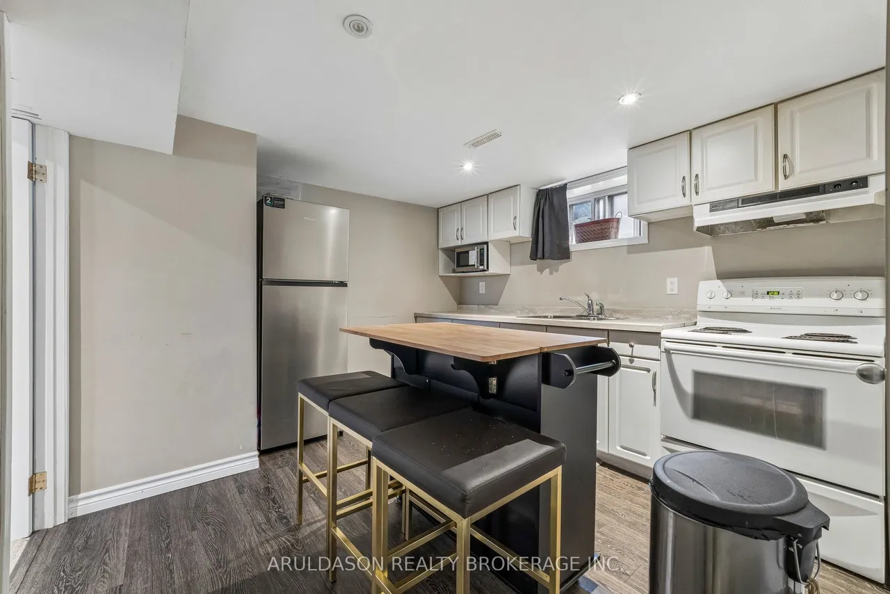 442 Colborne Street E — photo 12