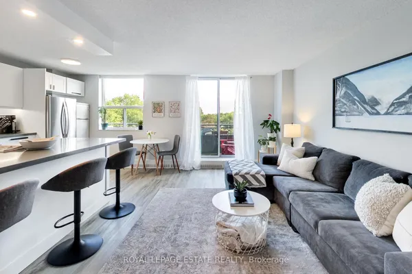 1071 Woodbine Avenue, Unit 311 — photo 2