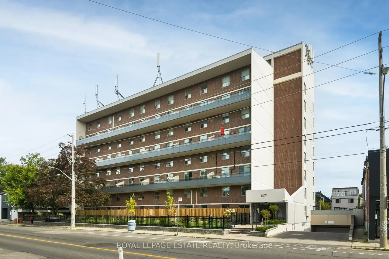 1071 Woodbine Avenue, Unit 311 — photo 3