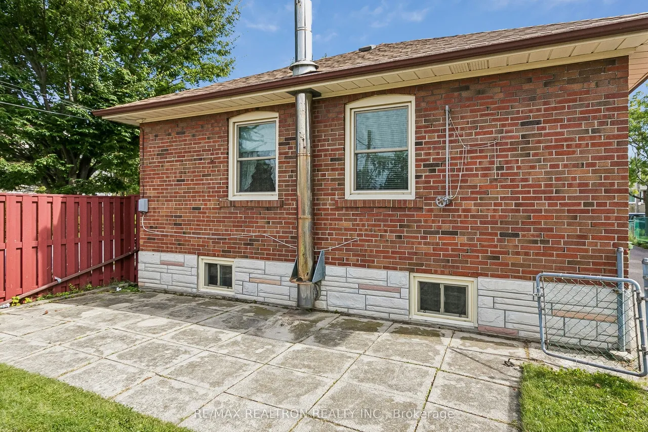 96 Commonwealth Avenue — photo 26