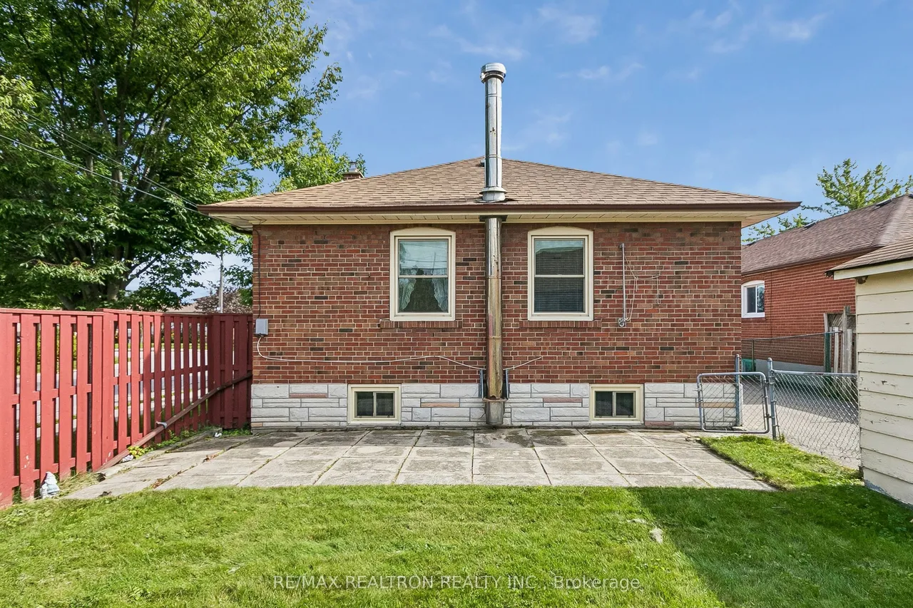 96 Commonwealth Avenue — photo 27