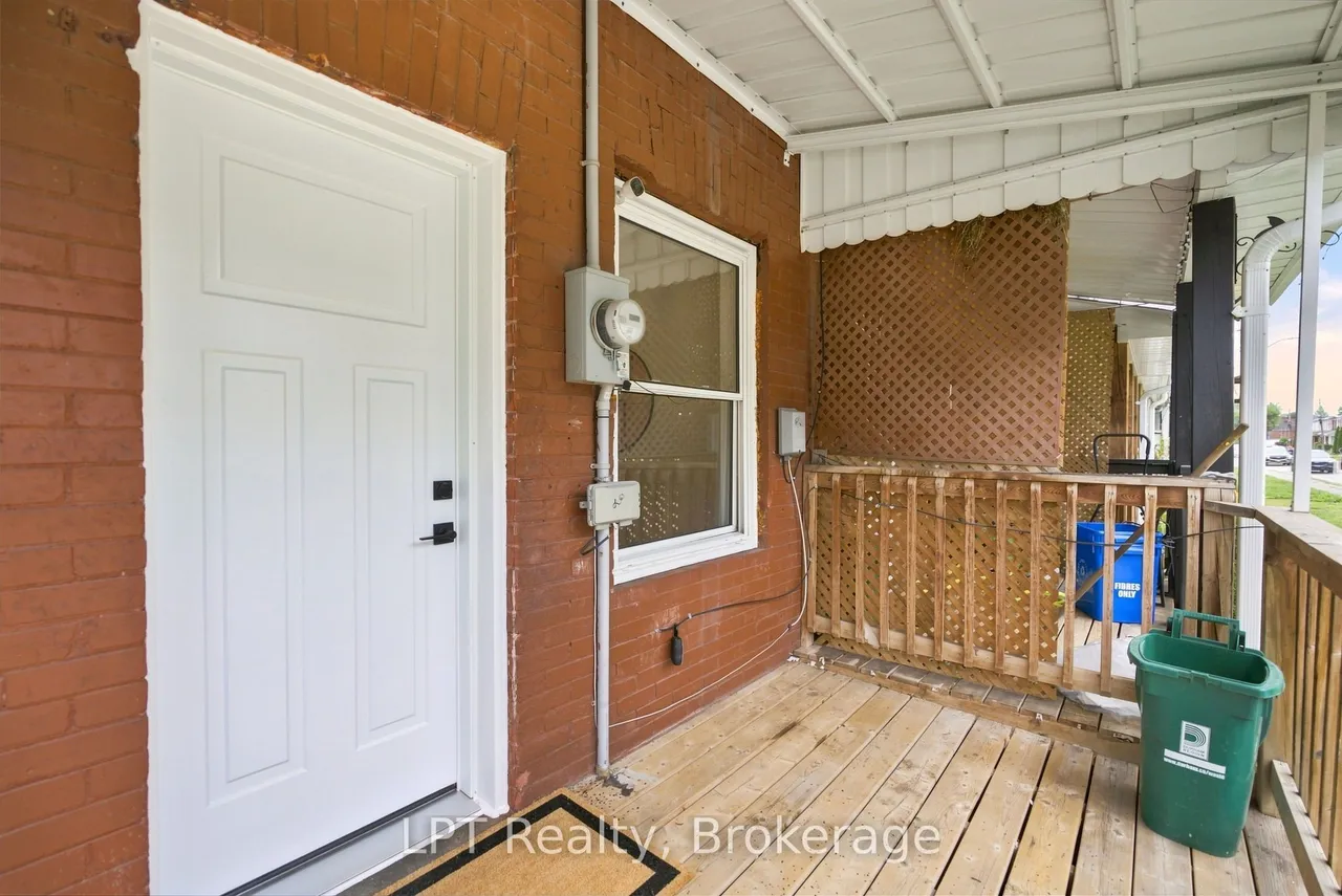 112 Olive Avenue — photo 40
