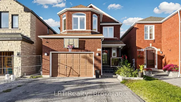 18 Tawn Crescent S