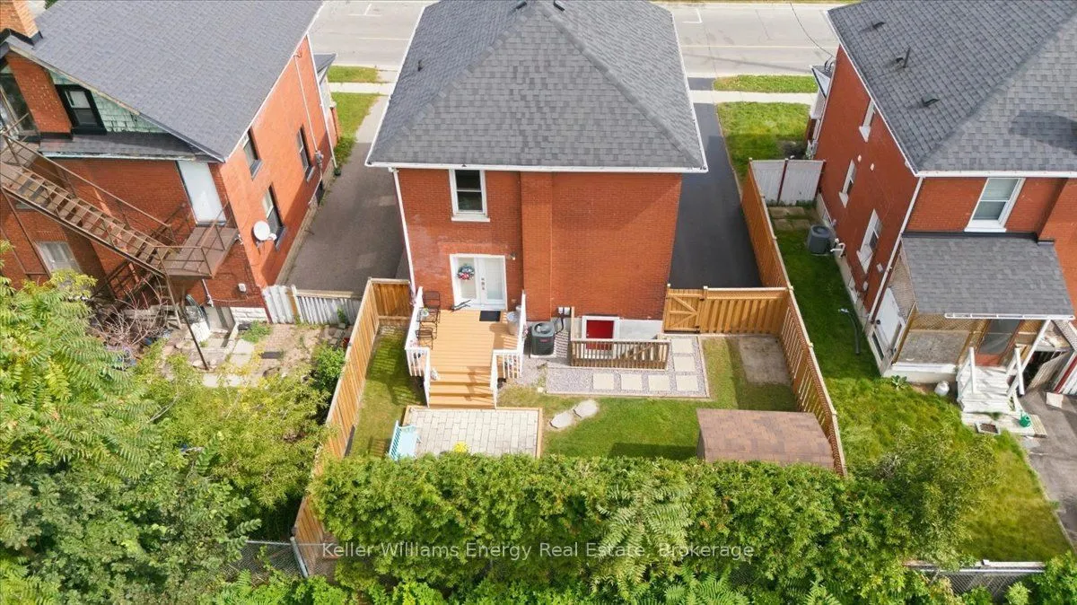 108 Division Street — photo 37