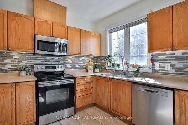 60 Wilkie Lane — photo 2