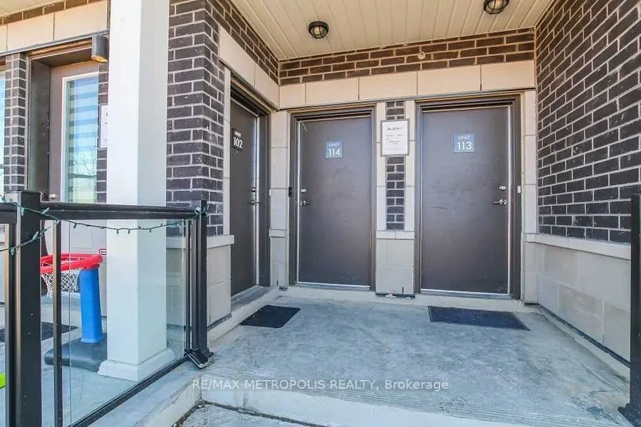 1711 PURE SPRINGS Boulevard, Unit 114 — photo 3