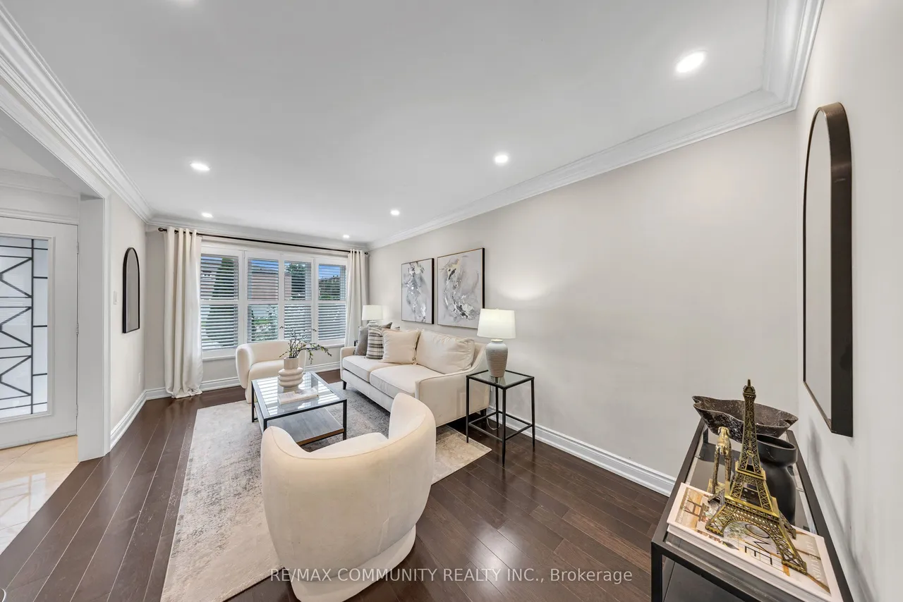 43 Fieldwood Drive — photo 3