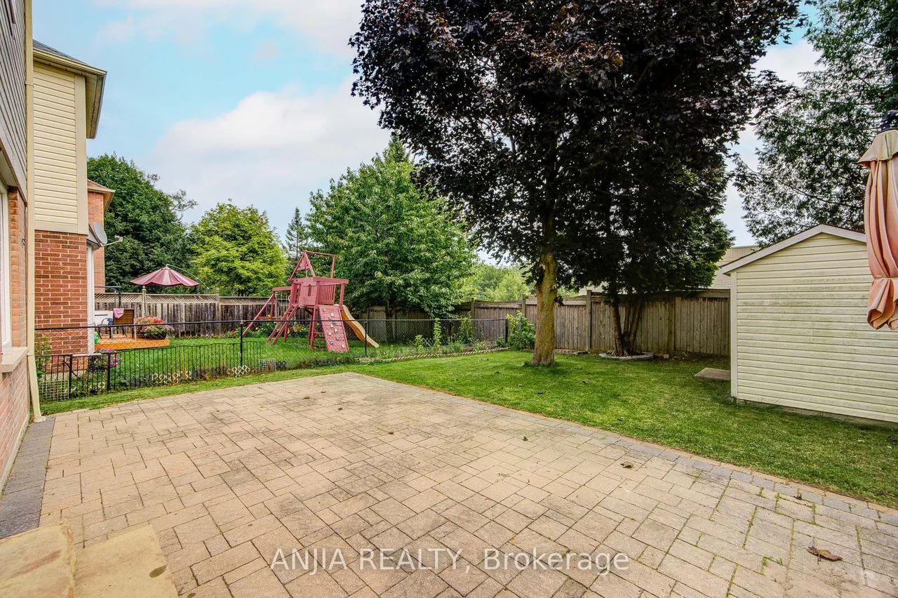7 Allayden Drive — photo 37