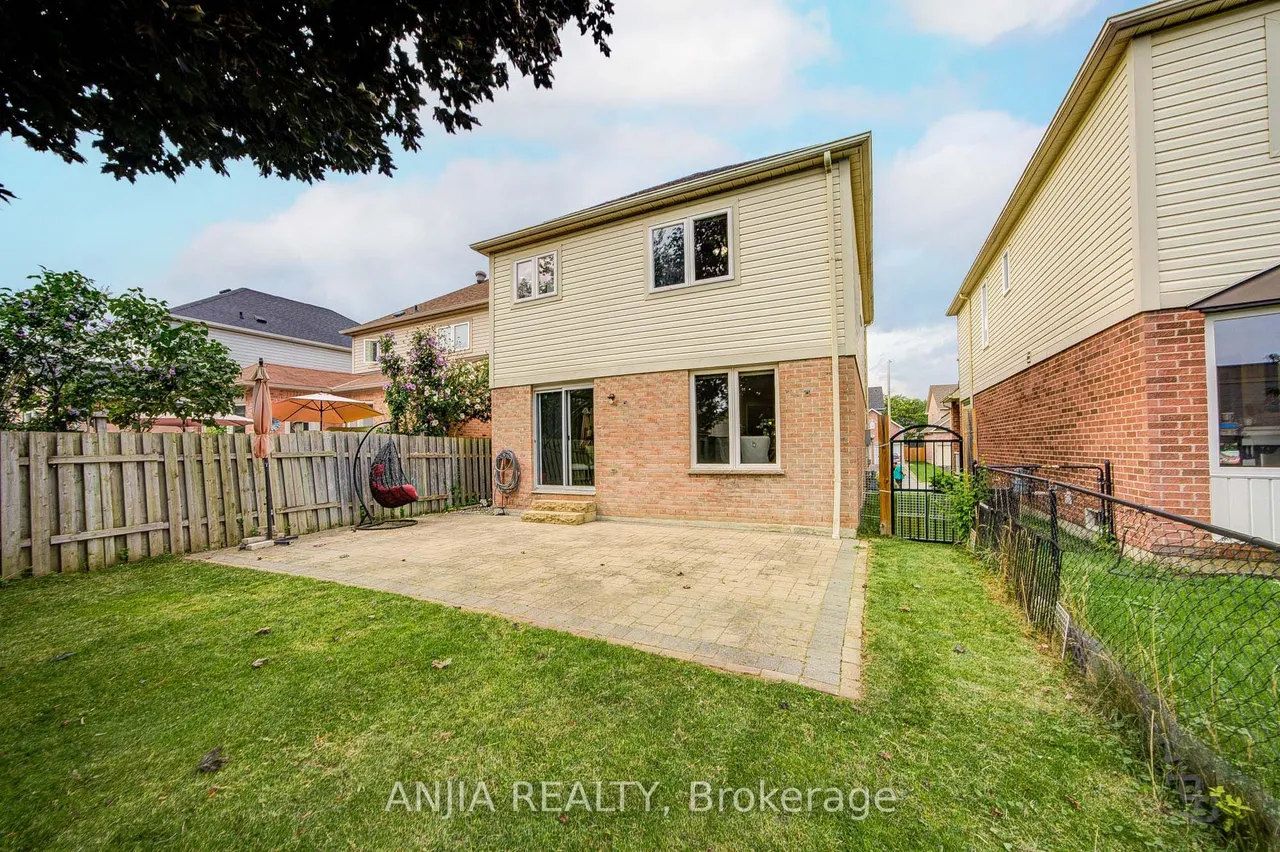 7 Allayden Drive — photo 36