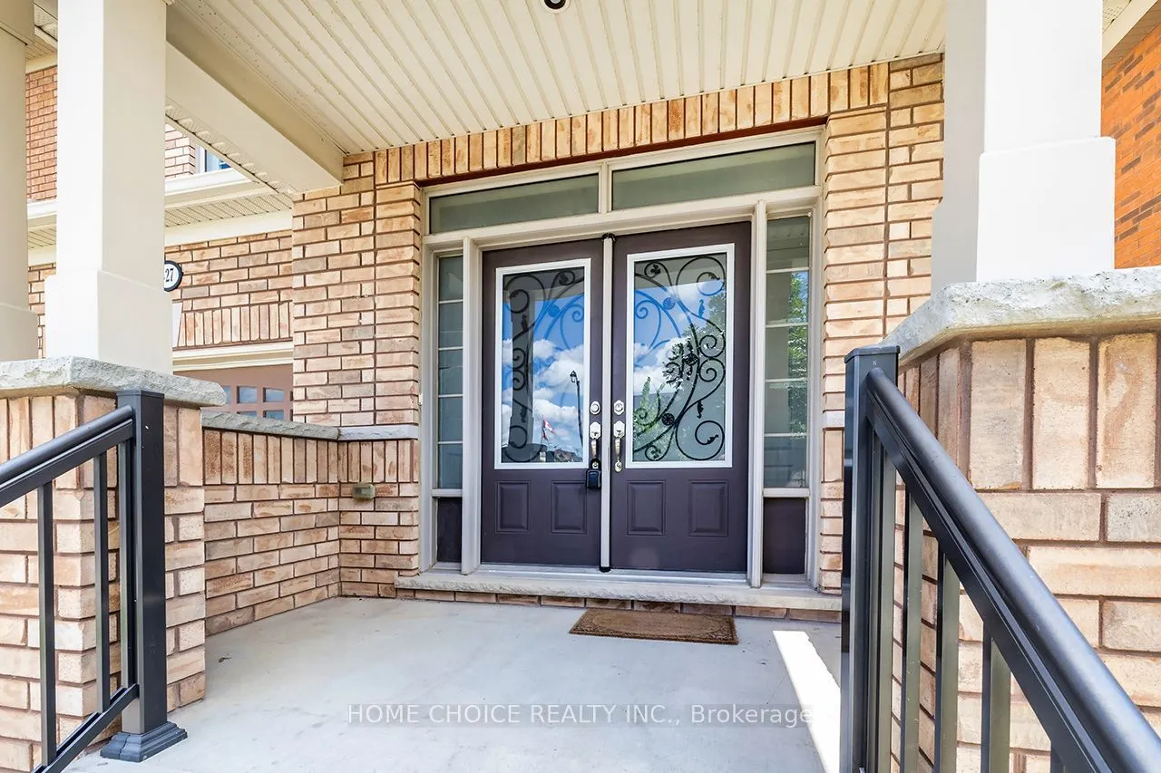 427 WINDSFIELDS FARM Drive W — photo 3