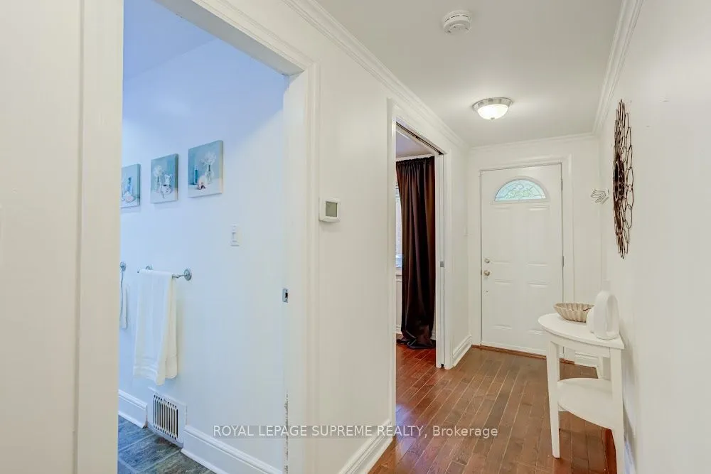 24 Wiley Avenue — photo 3