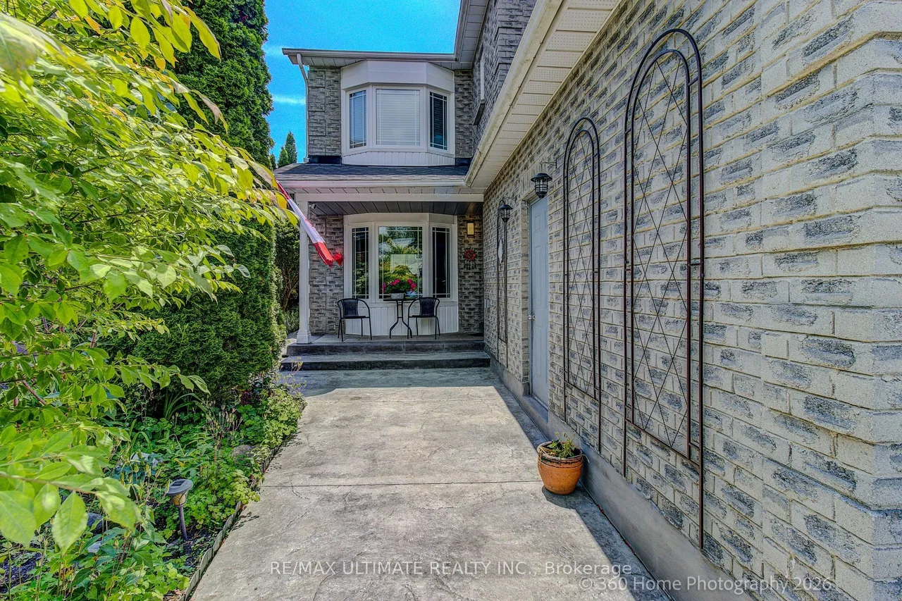 23 Windham Crescent — photo 3
